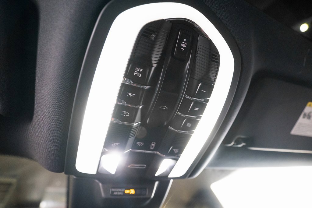 New 2026 Porsche Macan S image 27