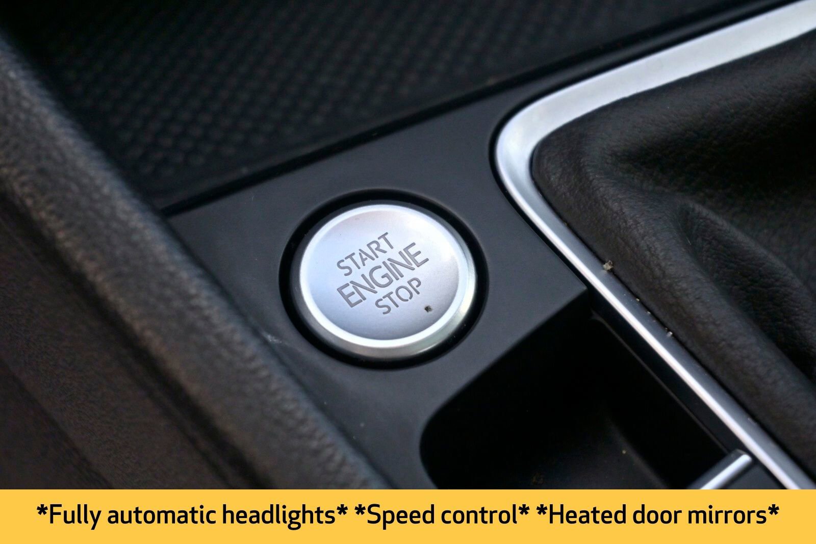 Used 2024 Volkswagen Jetta SE w/ Panoramic Sunroof Package image 8