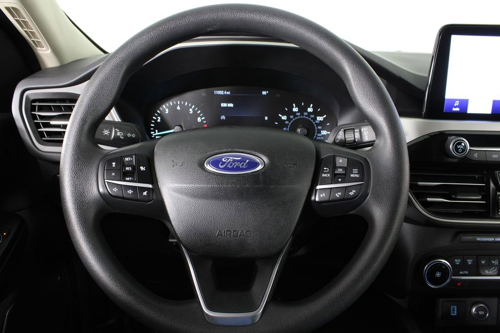 Used 2020 Ford Escape SE image 26