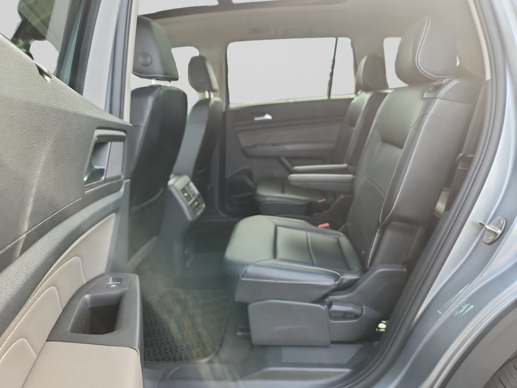 Used 2022 Volkswagen Atlas SE AWD/4WD image 16