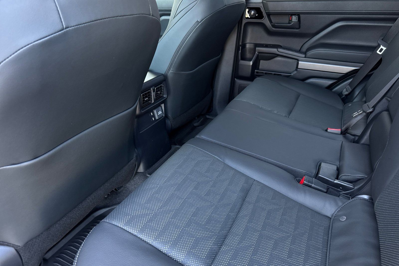 New 2026 Toyota 4Runner TRD Sport Premium AWD/4WD image 13