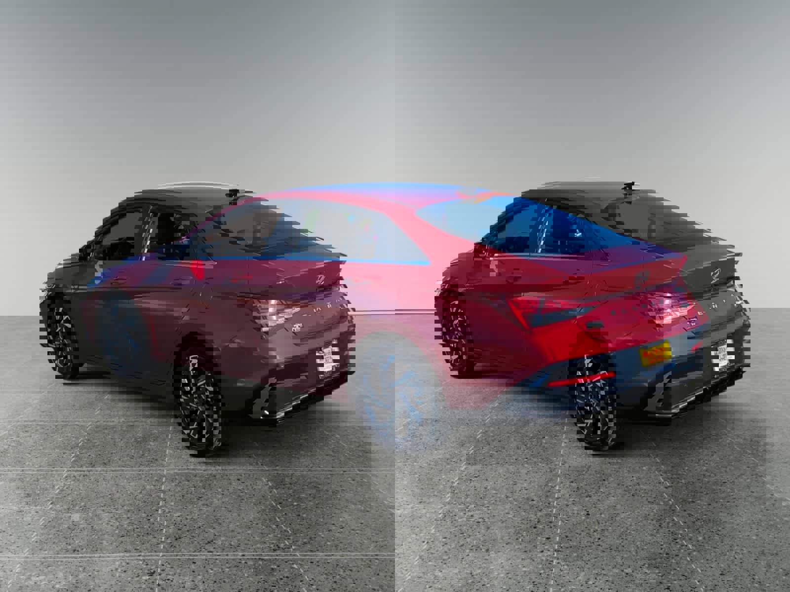 Used 2024 Hyundai Elantra Limited image 3