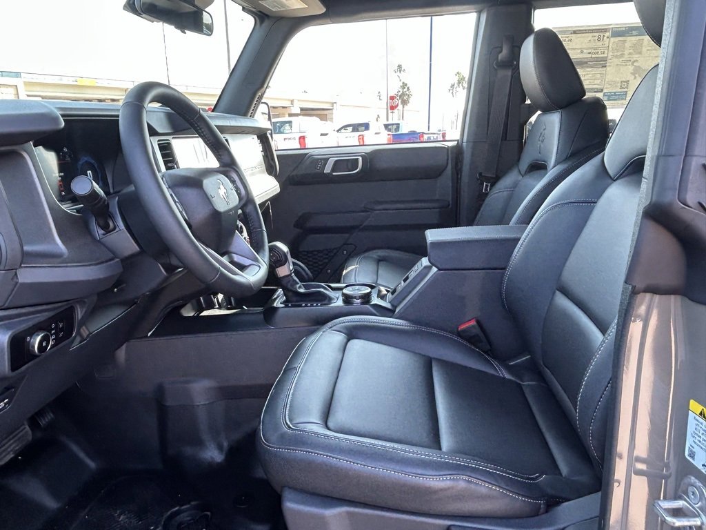 New 2025 Ford Bronco Badlands w/ Sasquatch Package image 17