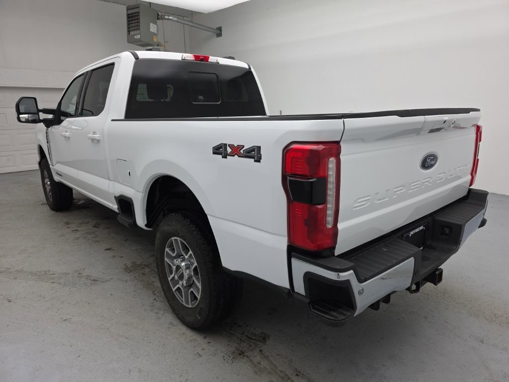 Used 2024 Ford F250 Lariat image 9