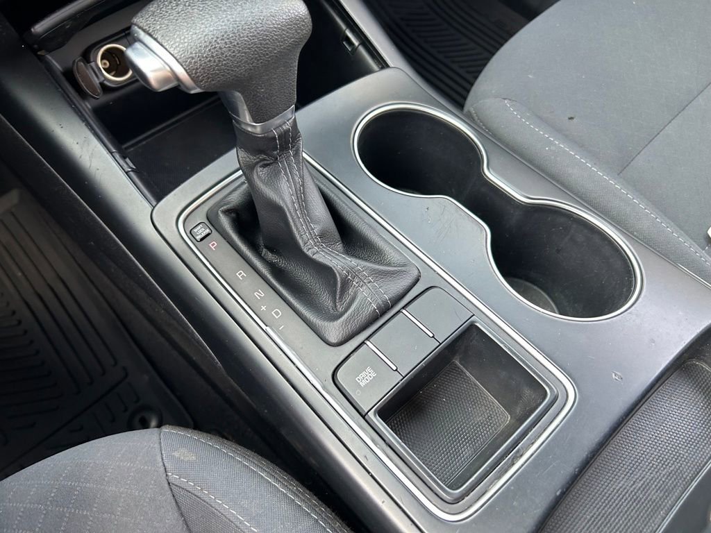 Used 2019 Kia Sorento LX image 15