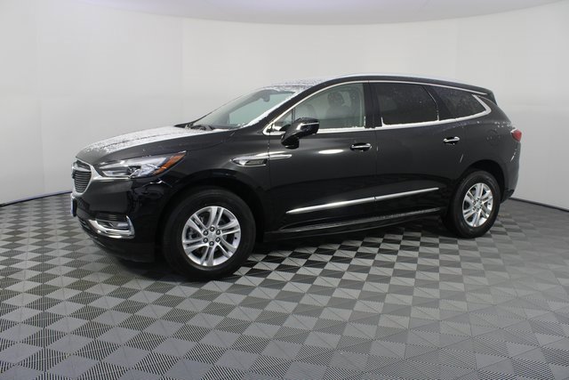 Used 2021 Buick Enclave Essence w/ LPO, Luxury Package image 2