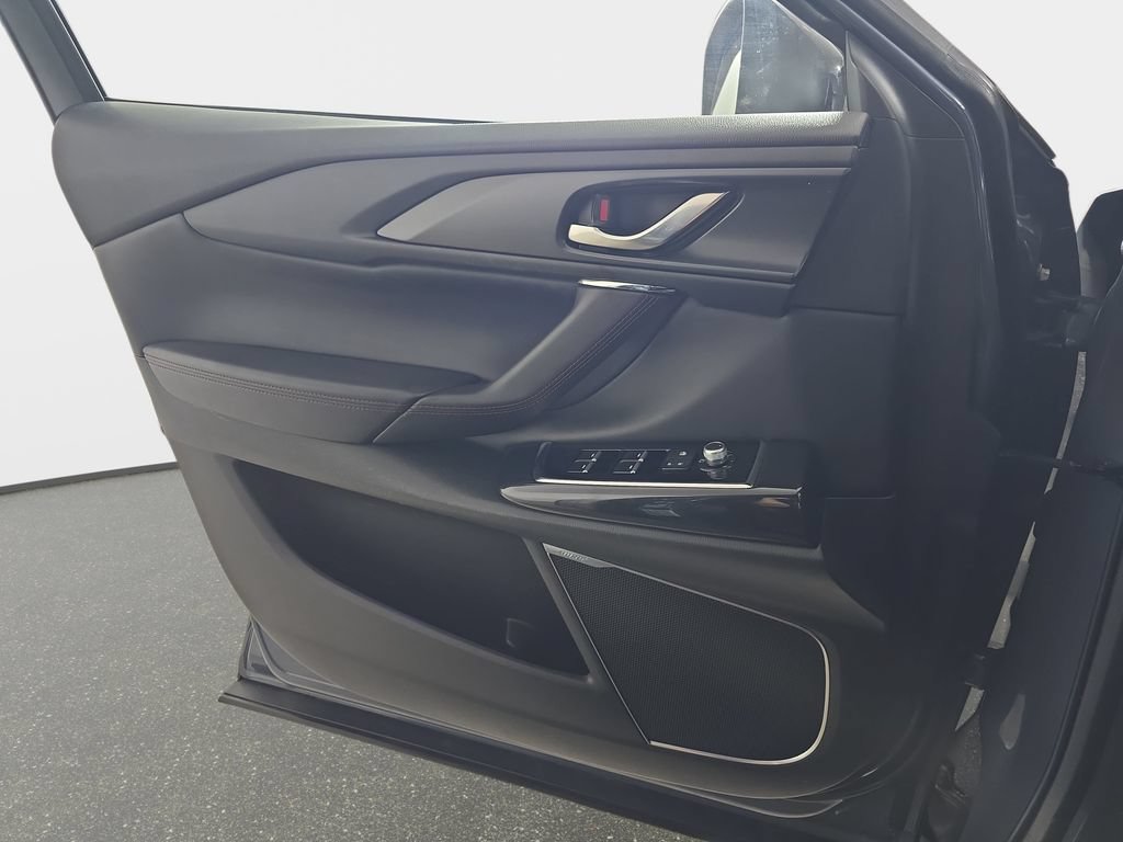 Used 2021 MAZDA CX-9 Carbon Edition AWD/4WD image 30