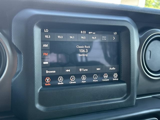 Used 2018 Jeep Wrangler Unlimited Sport S AWD/4WD image 29