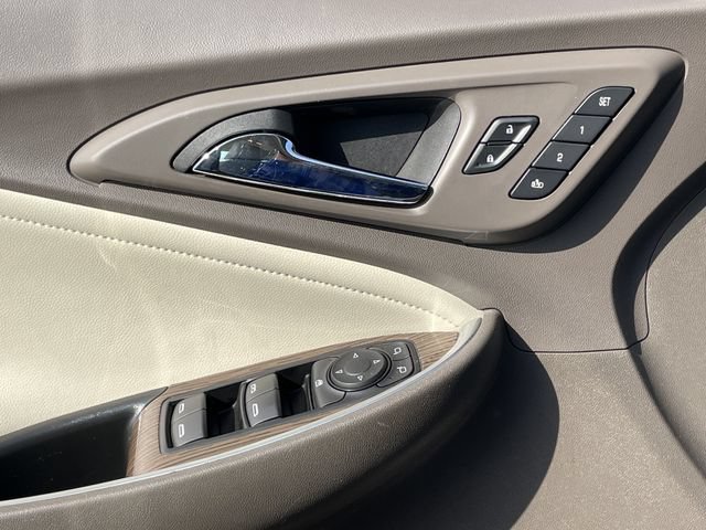 Used 2024 Chevrolet Malibu LT FWD image 22