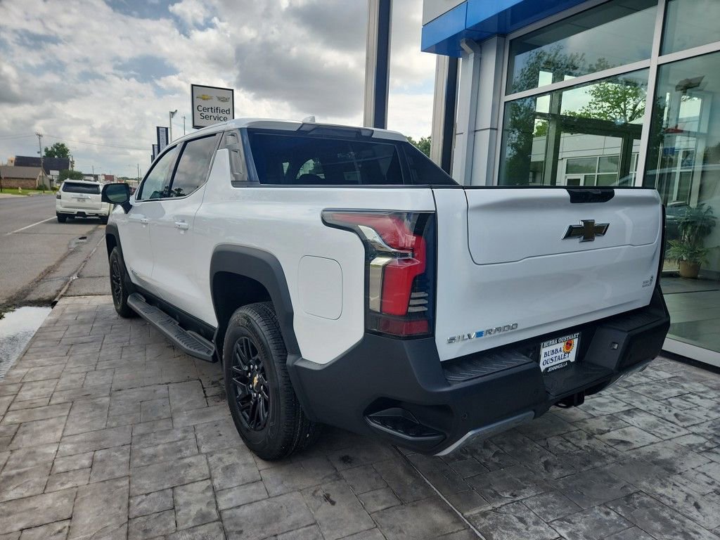 New 2025 Chevrolet Silverado EV LT AWD/4WD image 7