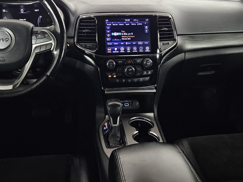 Used 2020 Jeep Grand Cherokee Altitude RWD image 7