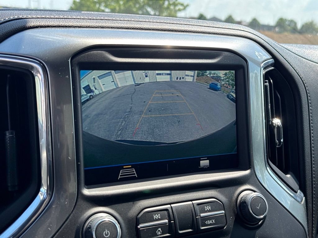 Used 2022 Chevrolet Silverado 1500 LT Trail Boss w/ Bed Protection Package AWD/4WD image 23