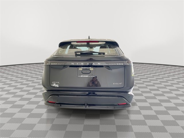 Certified 2024 Nissan Ariya FWD image 10