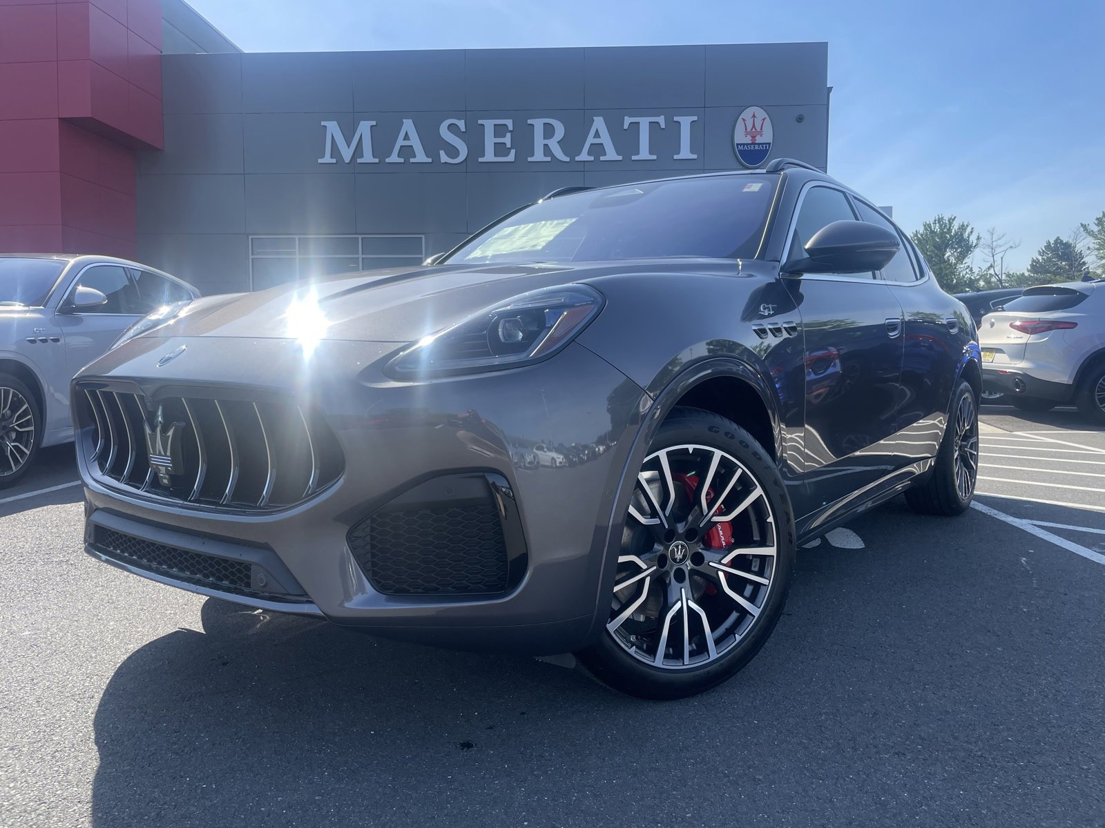 New 2024 Maserati Grecale GT image 1