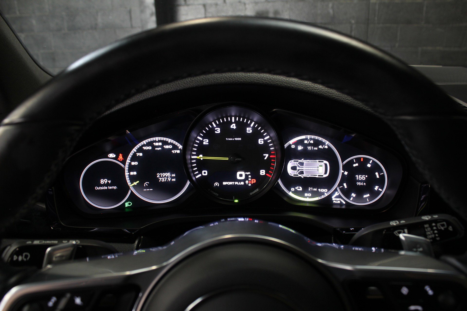 Used 2022 Porsche Cayenne E-Hybrid w/ Premium Package image 46