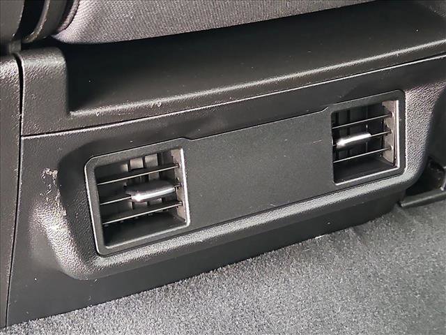 Used 2023 Chevrolet Silverado 1500 Custom image 16