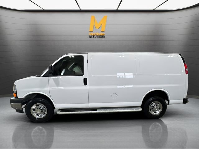 Used 2024 Chevrolet Express 2500 w/ Driver Convenience Package image 5