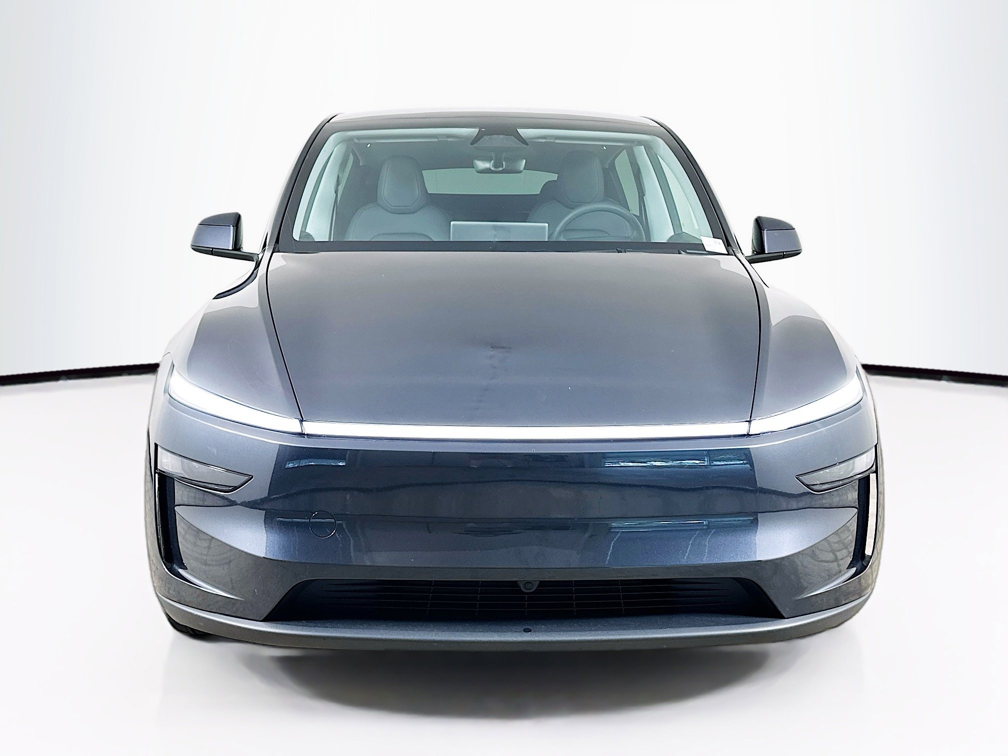 Used 2026 Tesla Model Y Long Range AWD/4WD image 2
