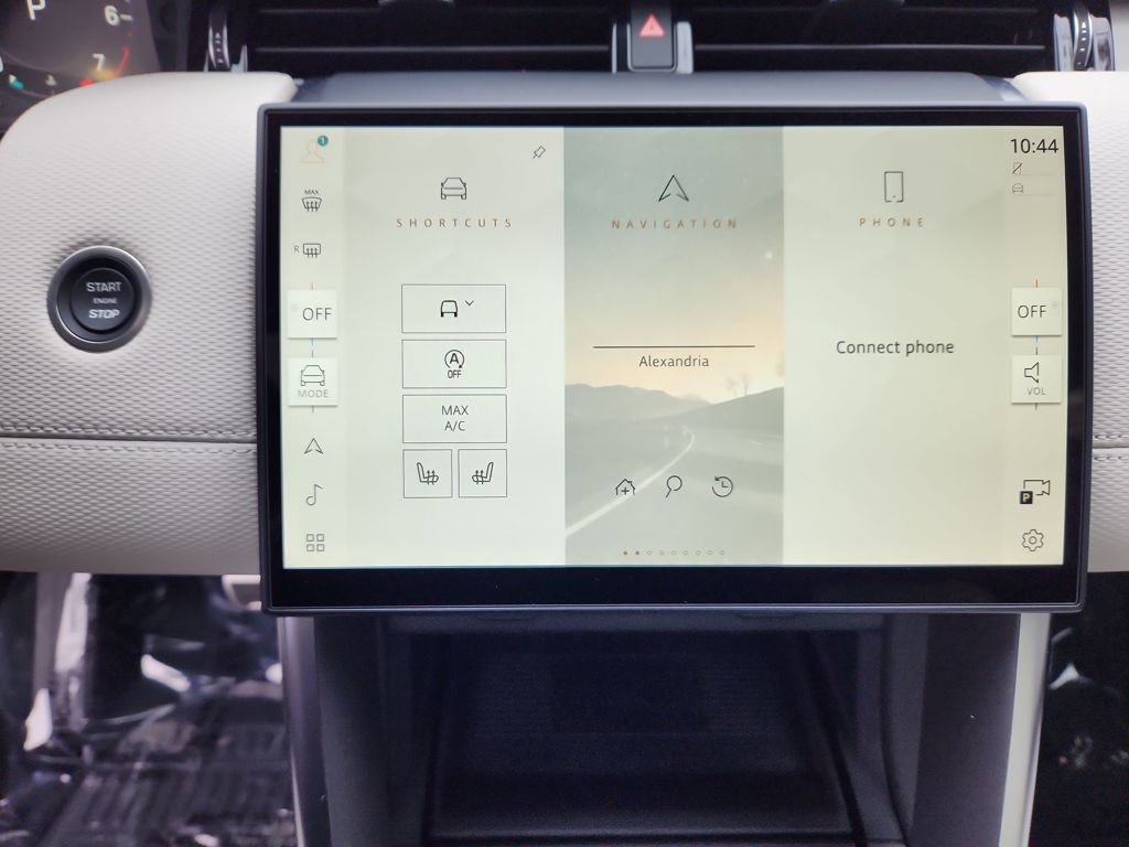 New 2026 Land Rover Discovery Sport Landmark image 17