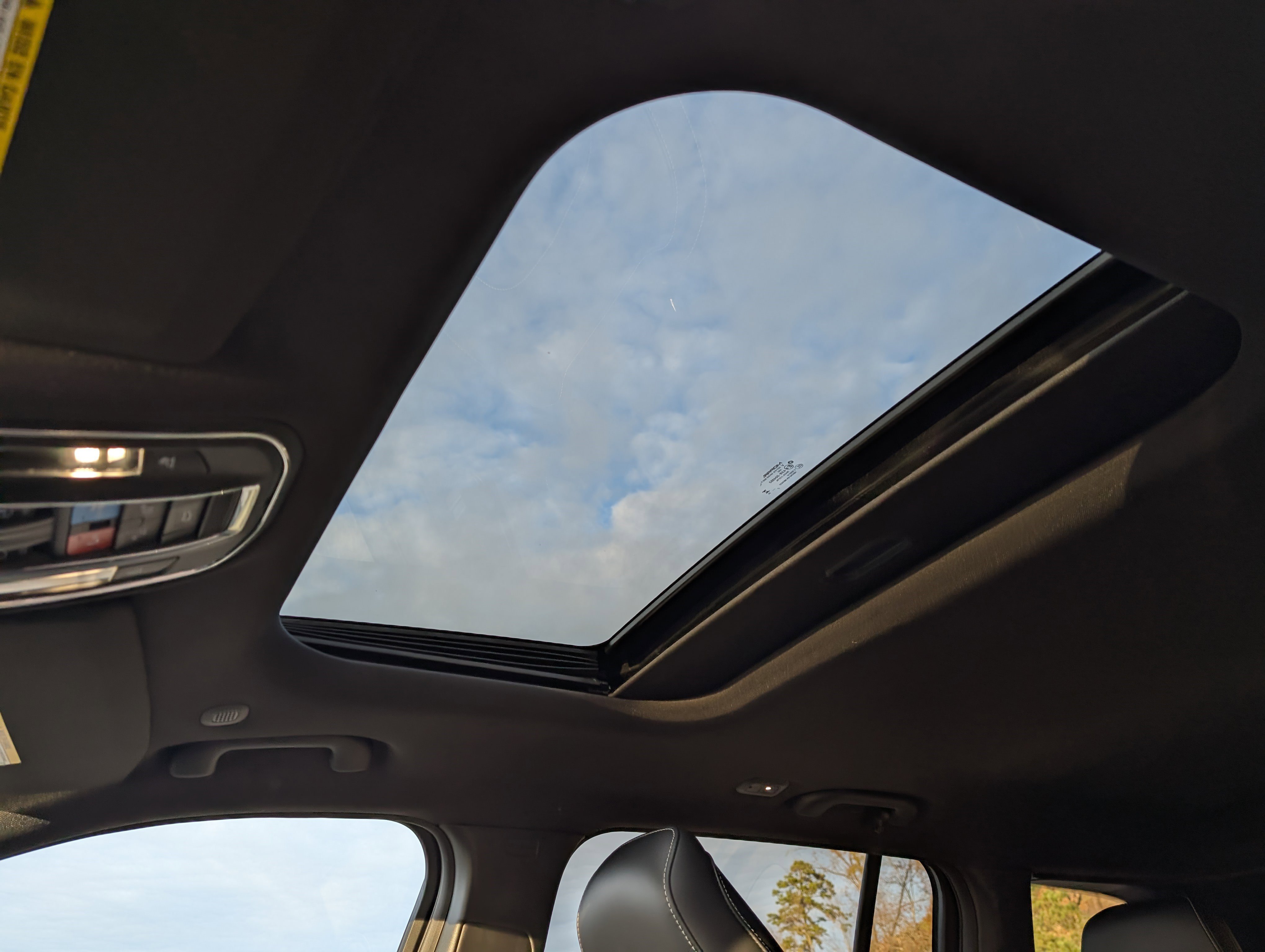 Used 2024 Jeep Grand Cherokee Altitude image 13