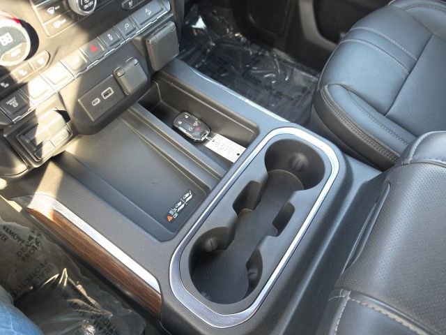 Used 2023 Chevrolet Silverado 3500 High Country w/ Z71 Off-Road Package image 19