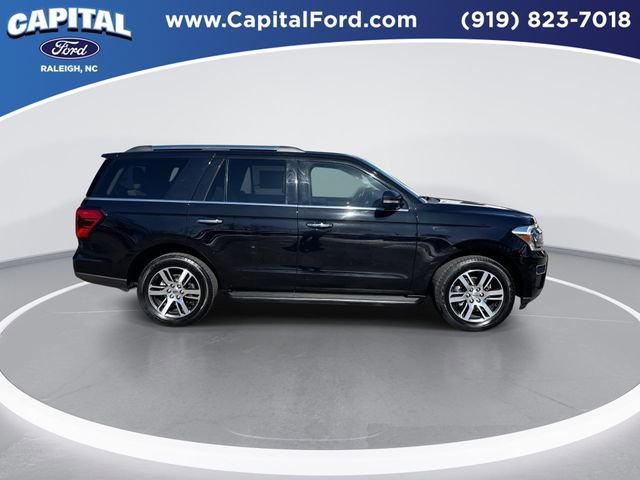 Certified 2024 Ford Expedition Limited image 9
