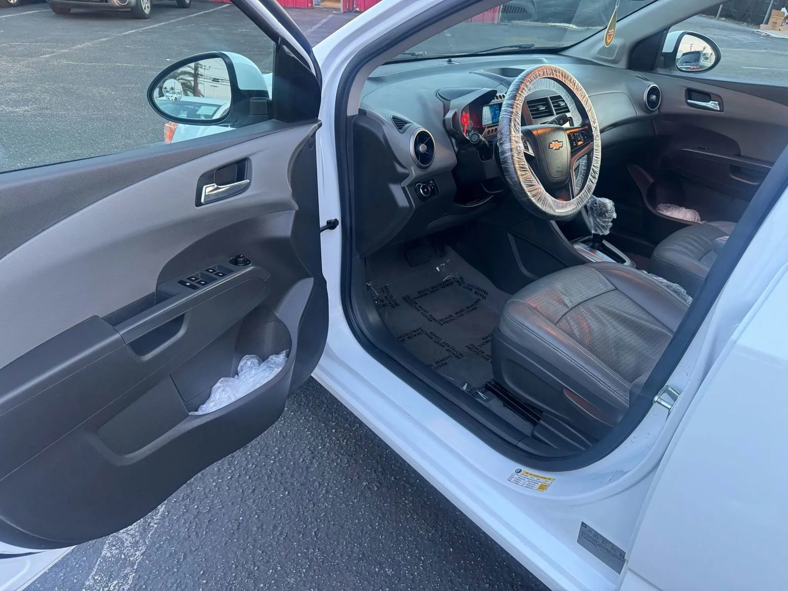 Used 2013 Chevrolet Sonic LTZ image 16