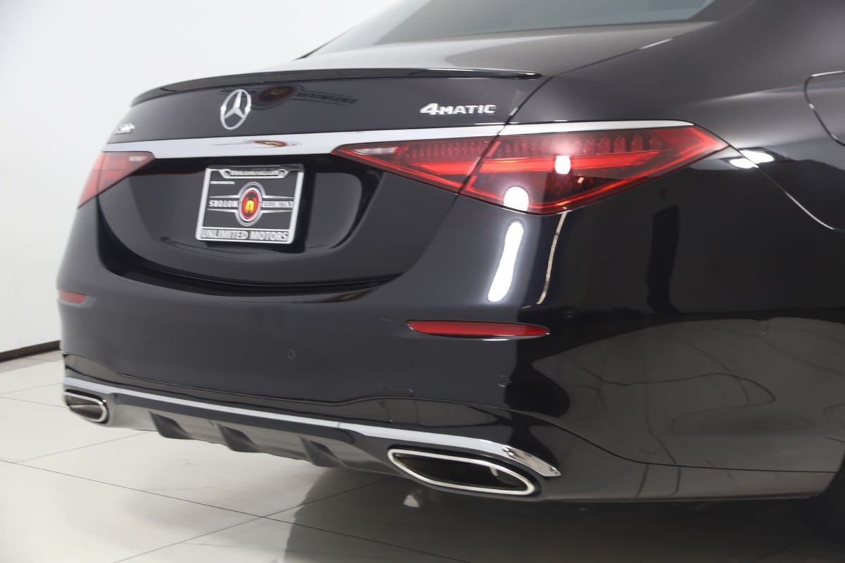 Used 2022 Mercedes-Benz S 500 4MATIC w/ AMG Line Package image 48