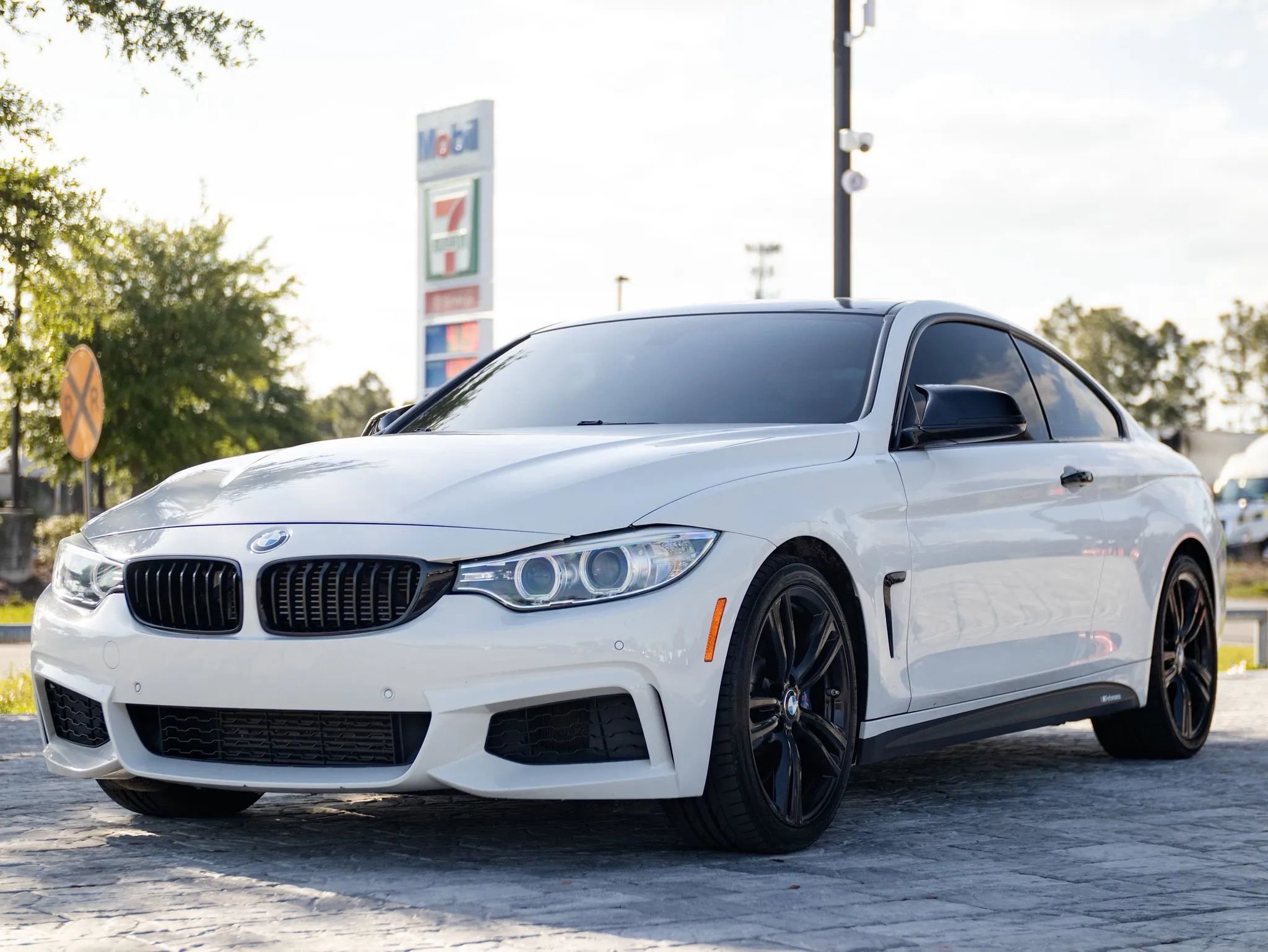 Used 2014 BMW 435i Coupe RWD image 6