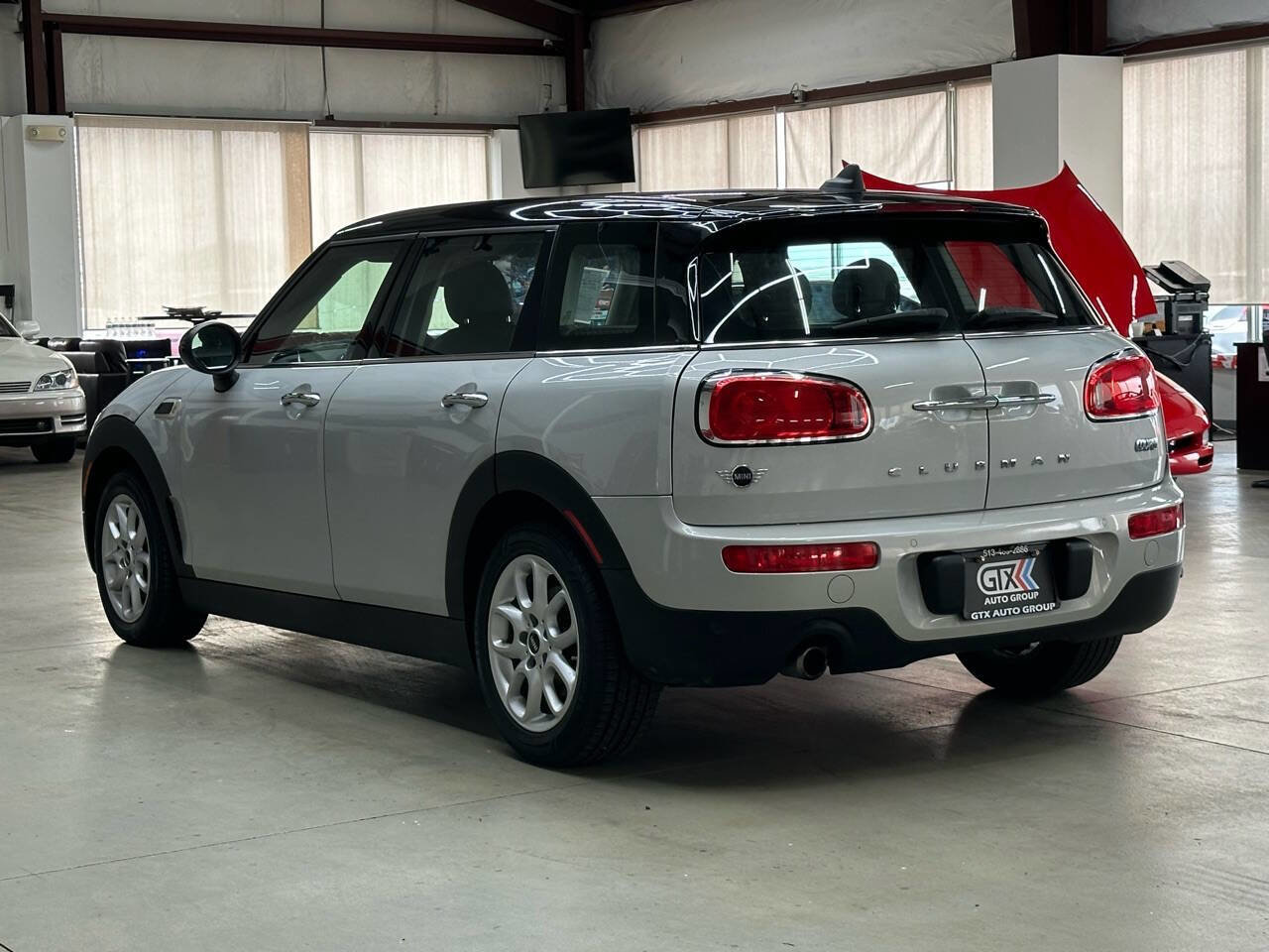 Used 2019 MINI Cooper Clubman image 4