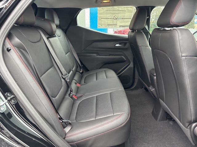 New 2027 Chevrolet Bolt RS w/ Technology Package FWD image 33