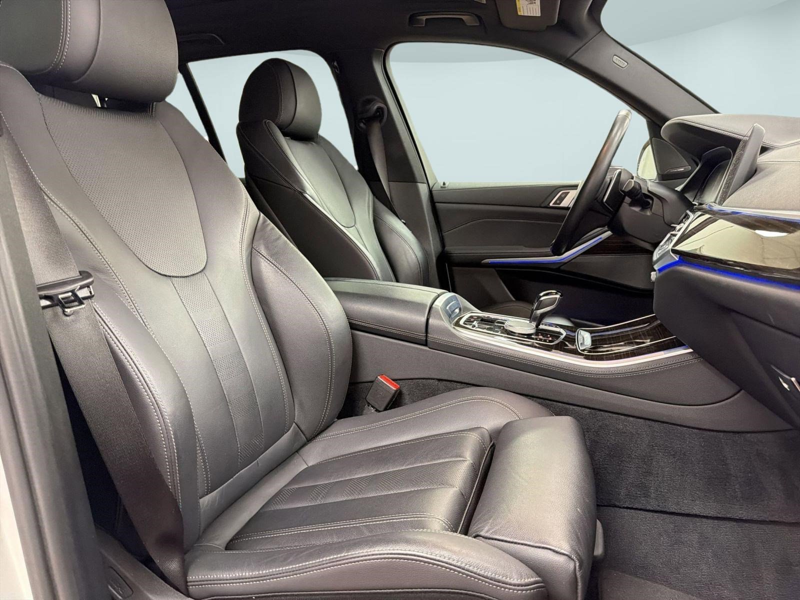 Used 2021 BMW X5 xDrive40i w/ Premium Package image 29