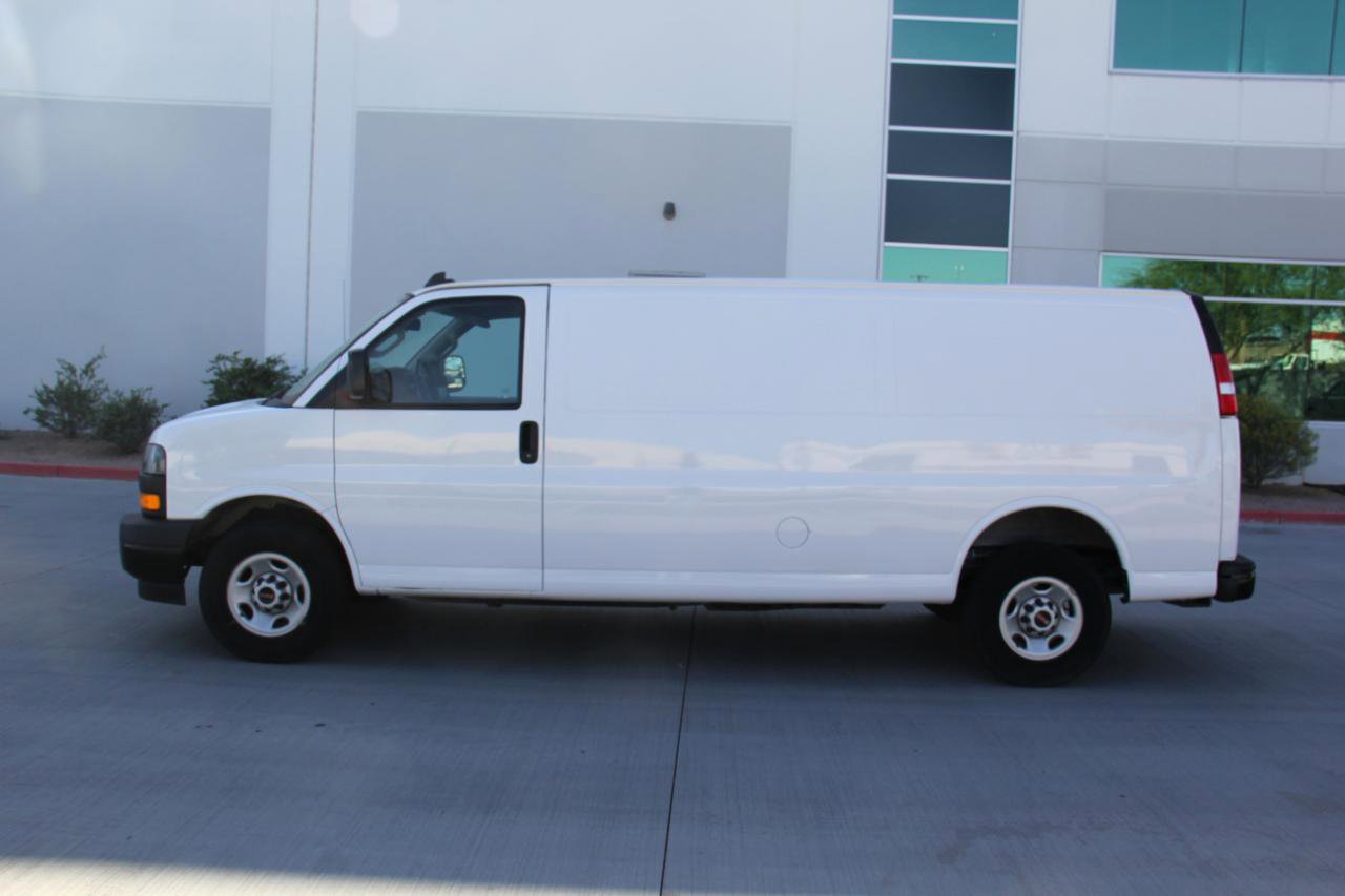 Used 2023 GMC Savana 2500 Extended w/ Driver Convenience Package image 8