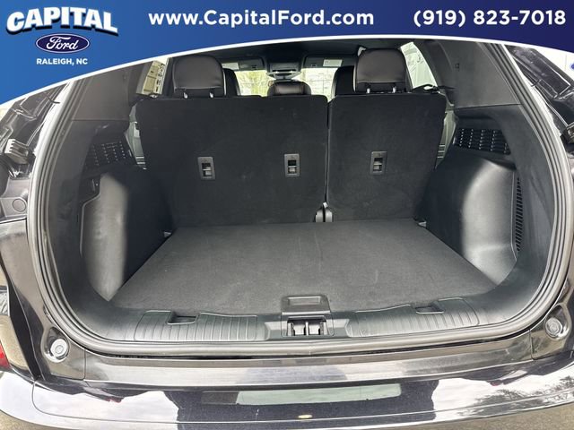 Certified 2024 Ford Escape ST-Line w/ Tech Pack #1 image 16