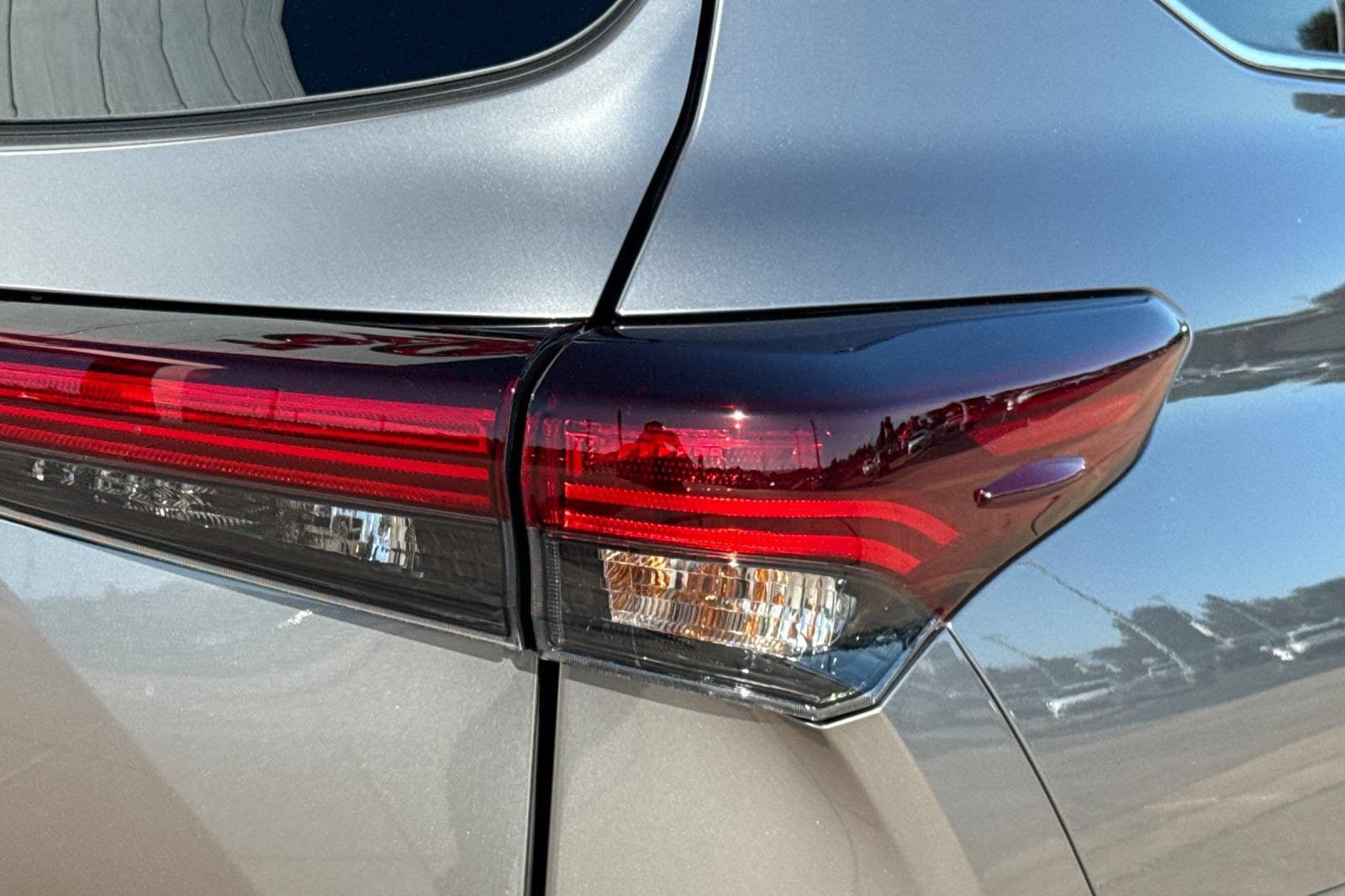 New 2026 Toyota Highlander Limited AWD/4WD image 32