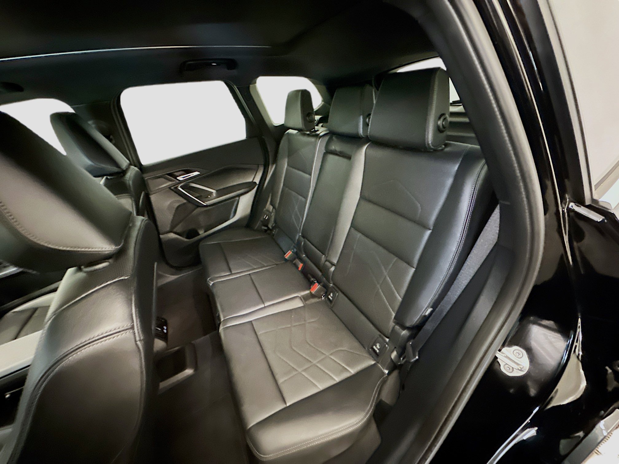 Used 2025 BMW X1 xDrive28i AWD/4WD image 30