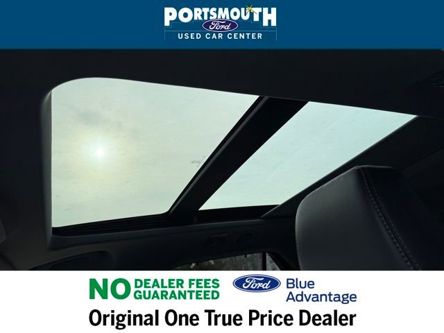 Certified 2022 Ford Explorer Limited w/ Equipment Group 301A image 10