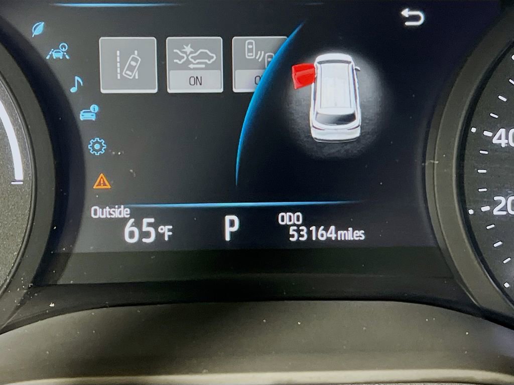Certified 2025 Toyota Sienna XLE FWD image 12