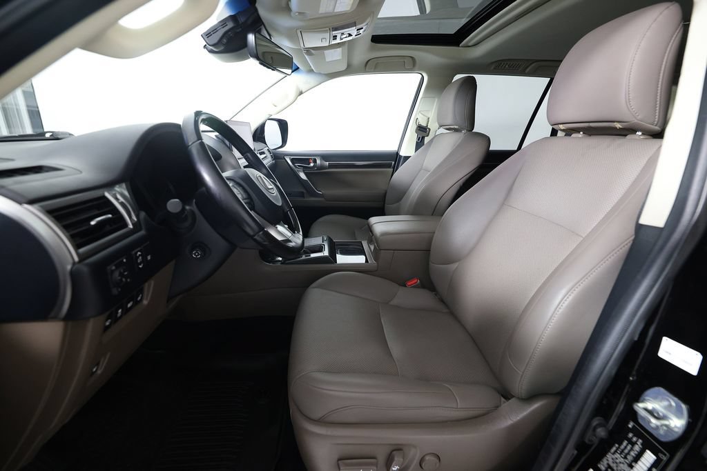 Used 2023 Lexus GX 460 Premium w/ Premium Plus Package AWD/4WD image 16
