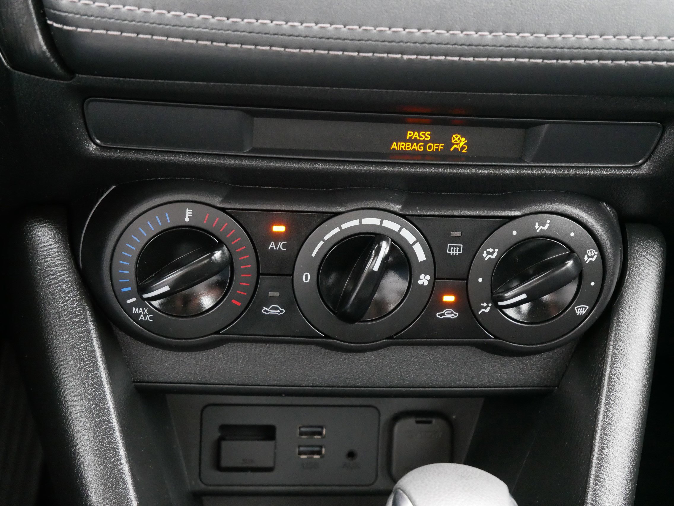 Used 2019 MAZDA CX-3 Sport image 23