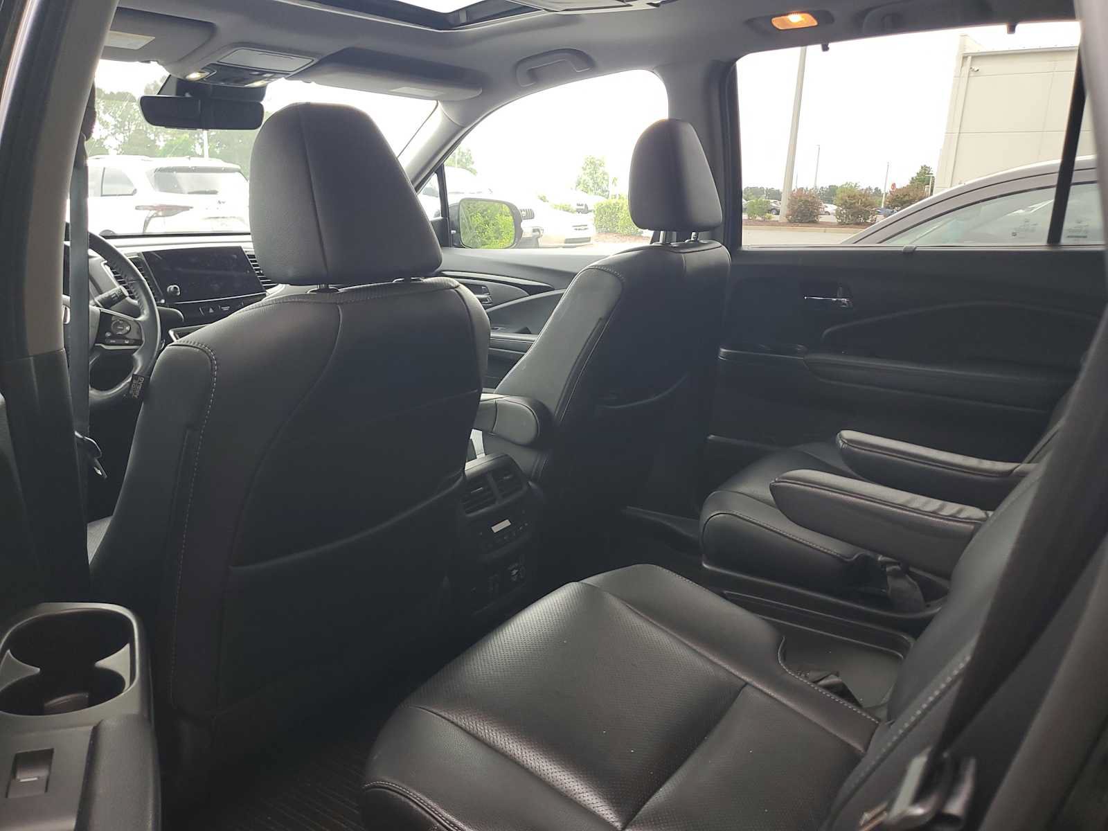 Used 2020 Honda Pilot Elite image 9