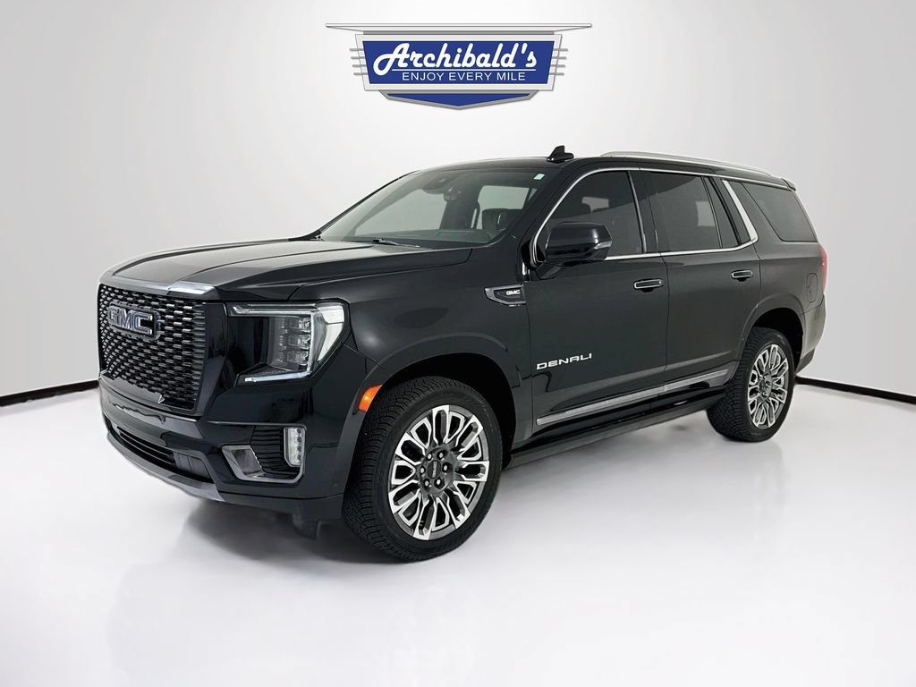 Used 2023 GMC Yukon Denali Ultimate w/ LPO, Floor Liner Package AWD/4WD image 3
