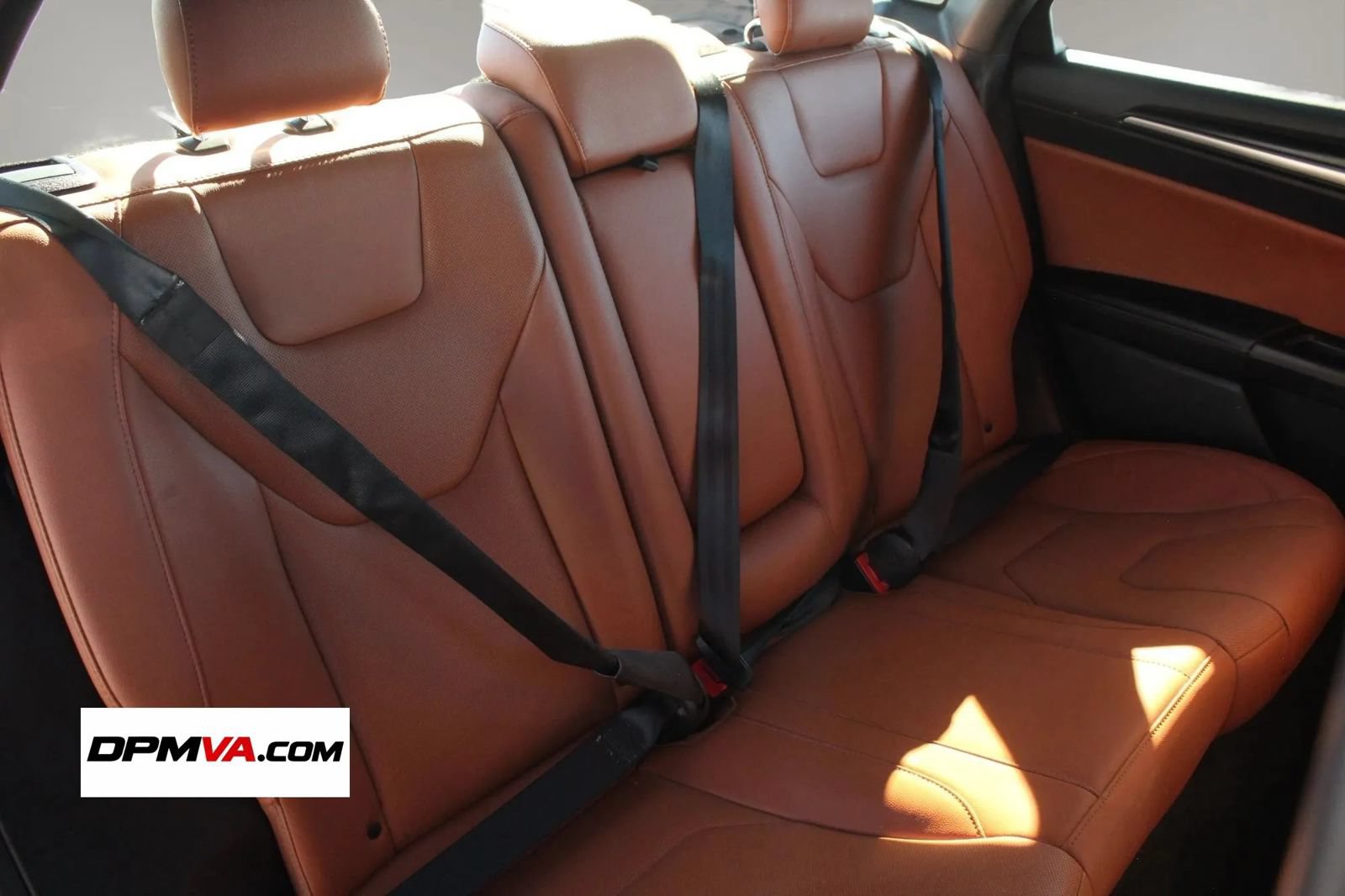 Used 2019 Ford Fusion Energi Titanium FWD image 14