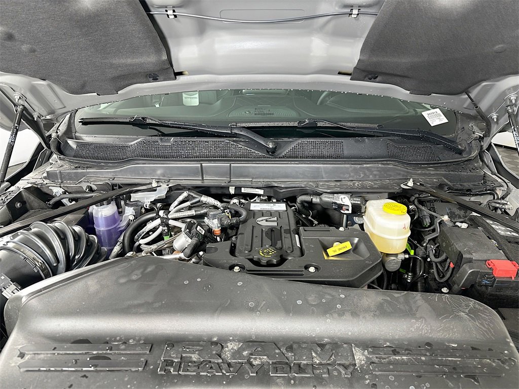 New 2026 RAM 3500 Limited image 18