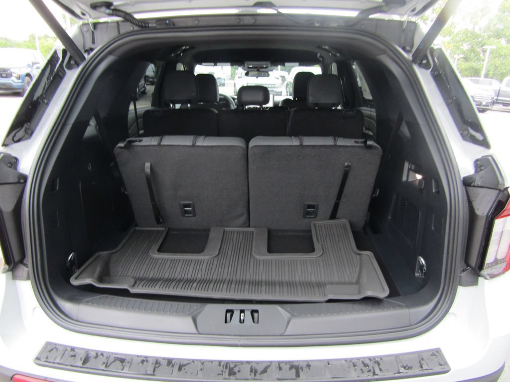 New 2027 Ford Explorer Active w/ Active Comfort Package AWD/4WD image 35