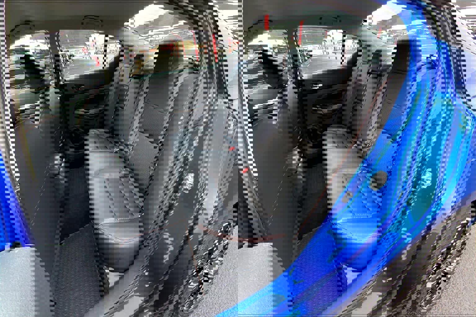 Used 2025 Nissan Altima 2.5 SR image 10