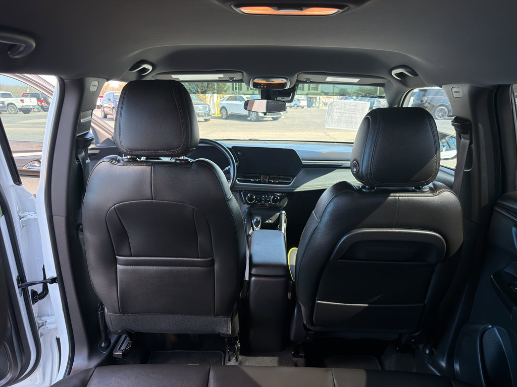 Used 2024 Chevrolet TrailBlazer ACTIV w/ Driver Confidence Package AWD/4WD image 11