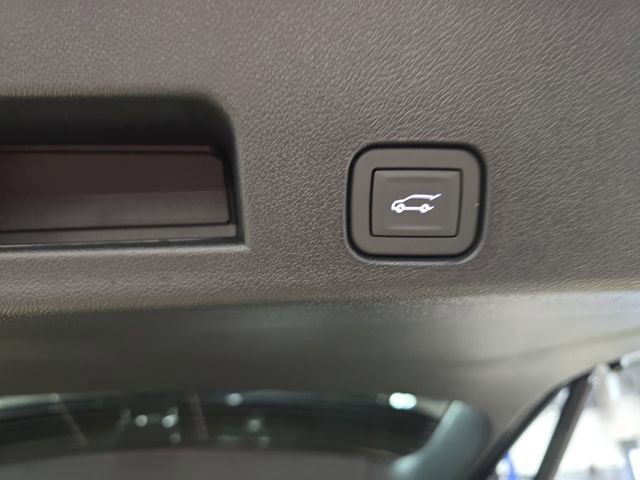 New 2026 Chevrolet Traverse Z71 w/ Enhanced Driving Package image 15