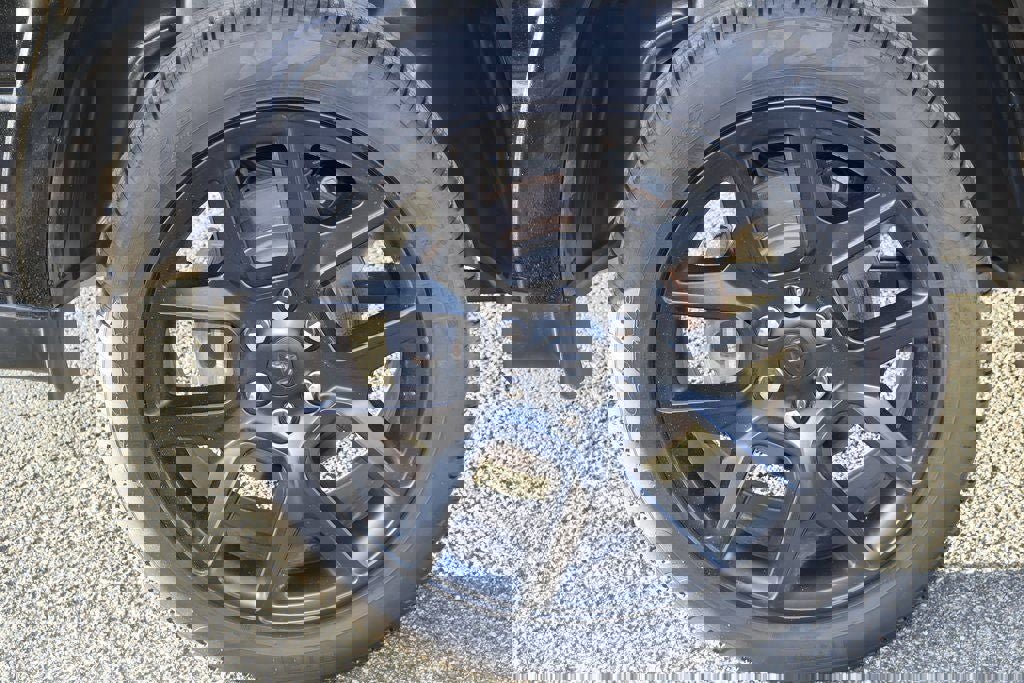 Used 2025 RAM 1500 Laramie w/ Night Edition image 8