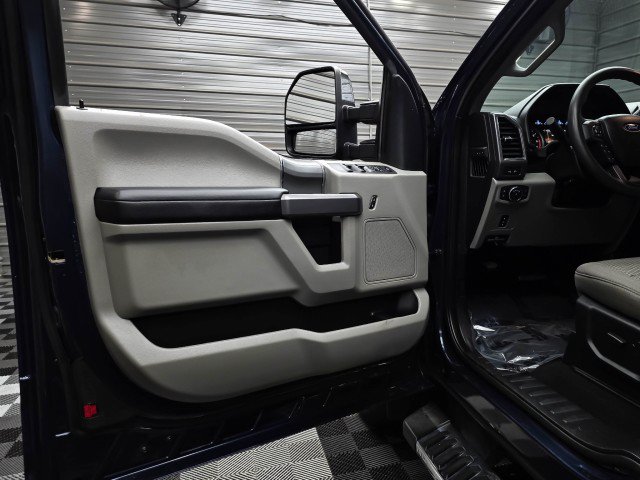 Used 2020 Ford F250 XLT w/ XLT Premium Package AWD/4WD image 33